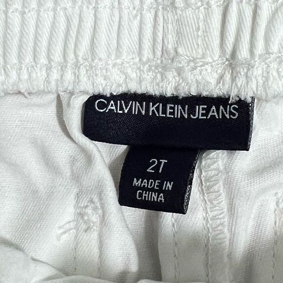 Calvin Klein toddler size 24 month jean shorts ￼ - Picture 3 of 5